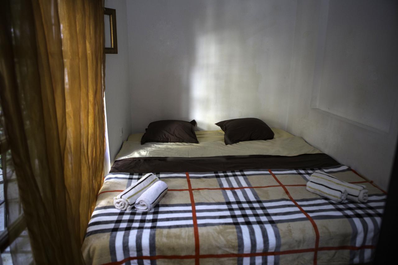 Patio Hostel Tbilisi Buitenkant foto